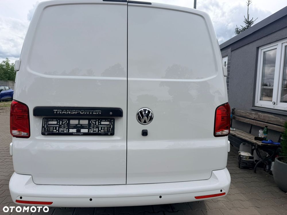 Volkswagen TRANSPORTER 6.1 - 4