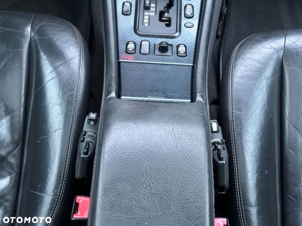 Mercedes-Benz CLK - 30