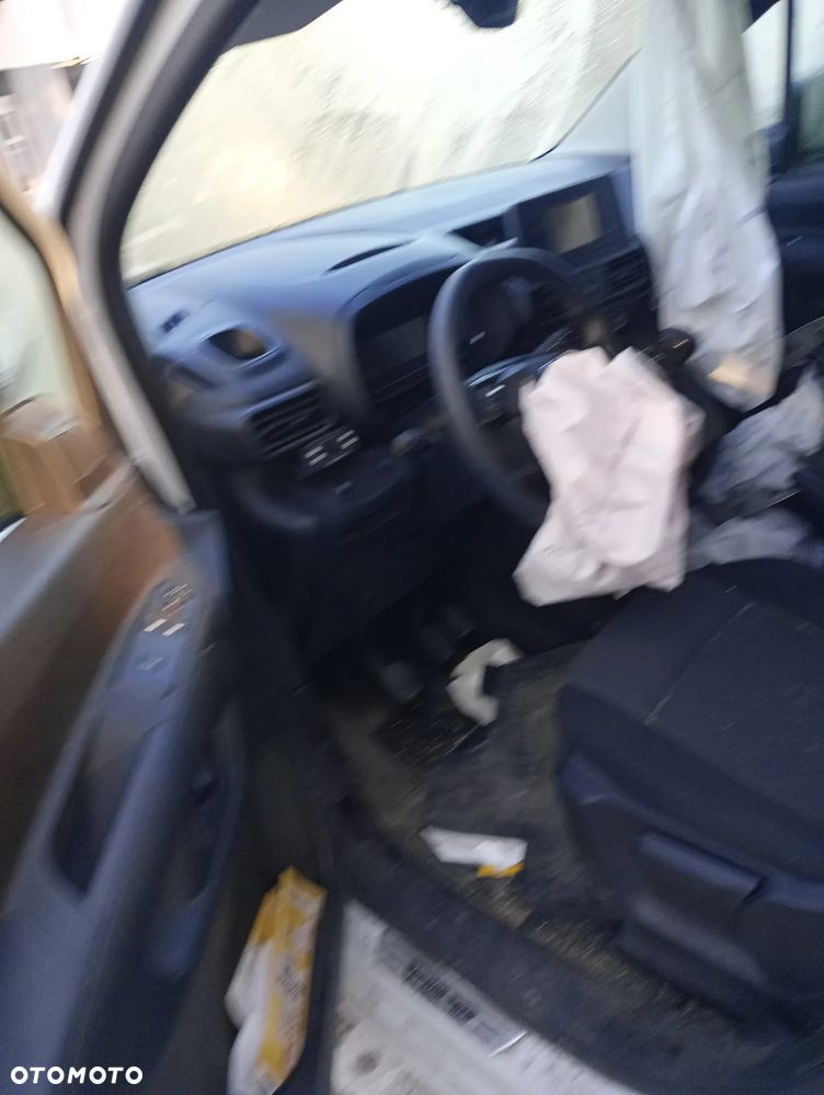Toyota Proace City - 3