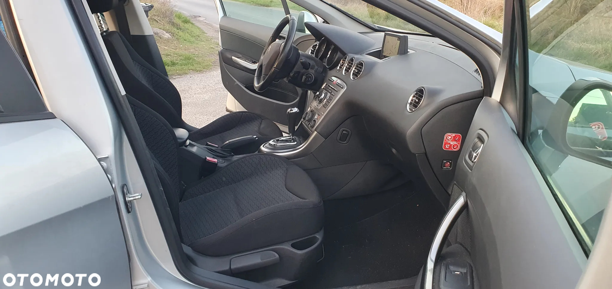 Peugeot 308 SW 155 THP Automatik Platinum - 14