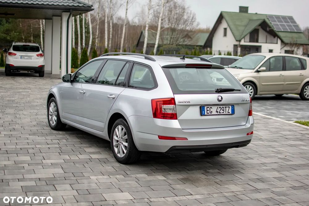 Skoda Octavia - 20