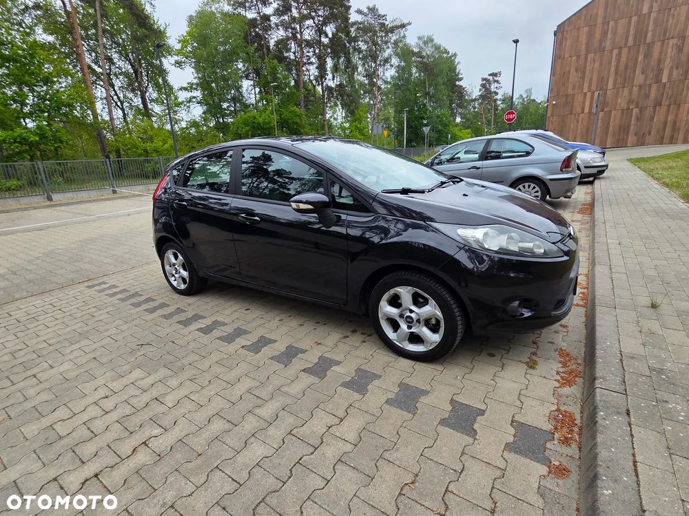 Ford Fiesta 1.25 Champions Edition - 5