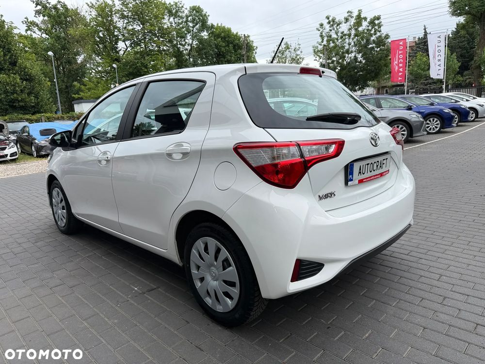 Toyota Yaris 1.0 Active - 25
