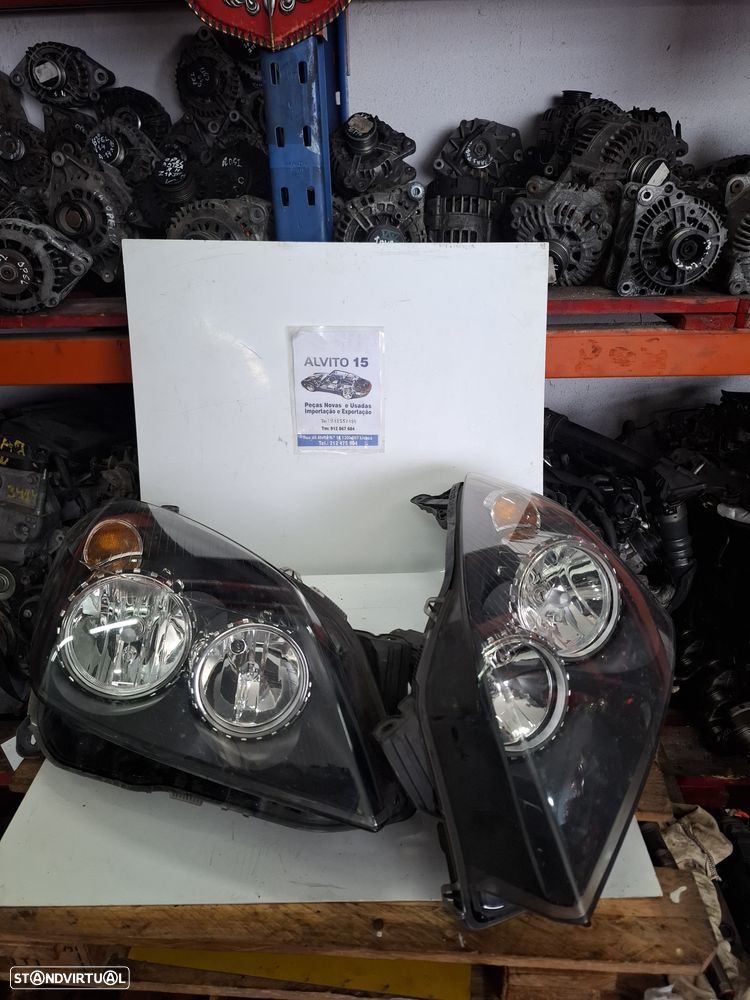 Farol Opel Astra H  - esquerdo / direito  2007