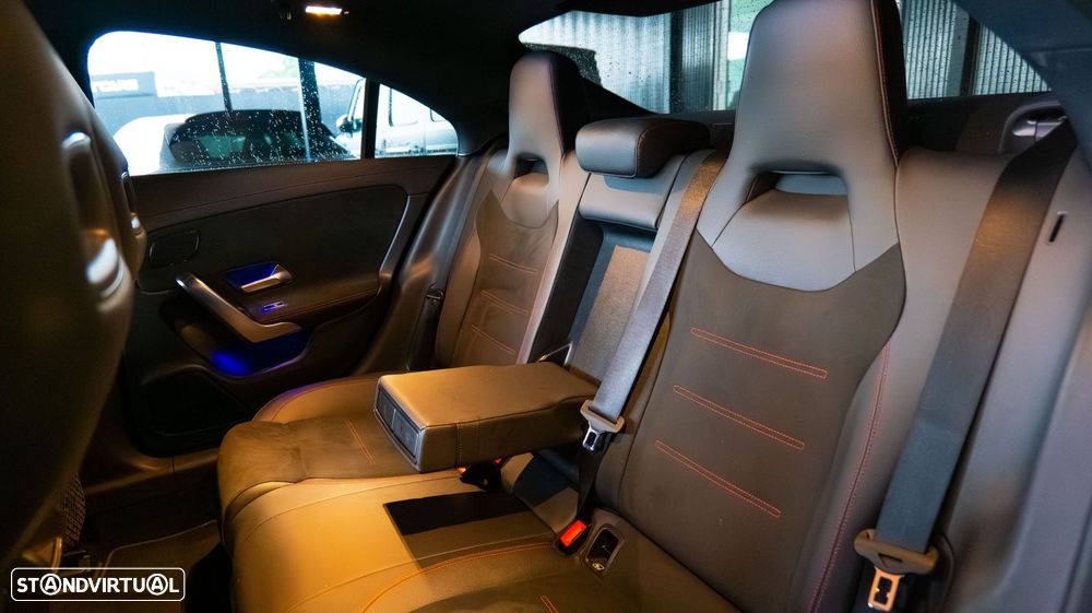 Mercedes-Benz CLA 250 e AMG Line - 23
