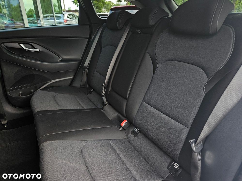 Hyundai i30 1.5 T-GDI 48V Smart - 29