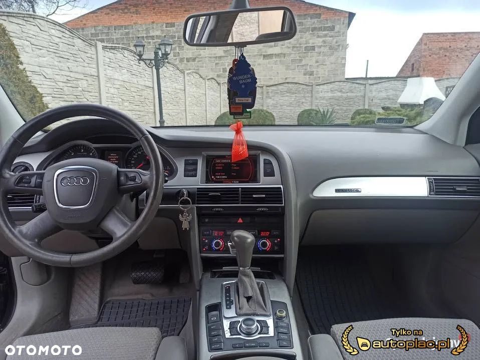 Audi A6 Avant - 10