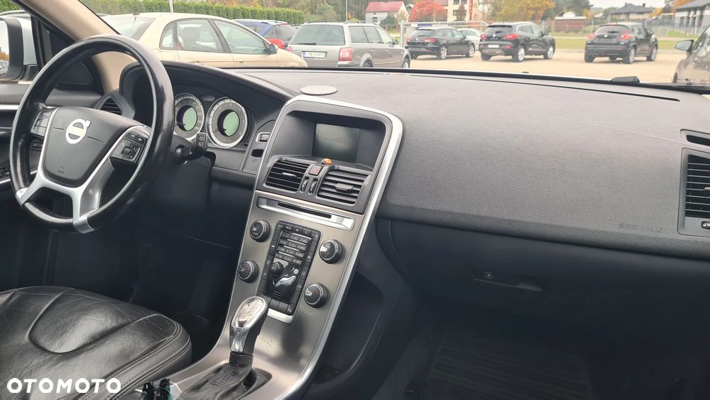 Volvo XC 60 - 16