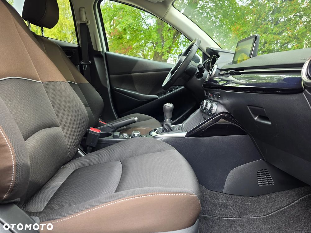 Mazda 2 SKYACTIV-G 90 Nakama - 28