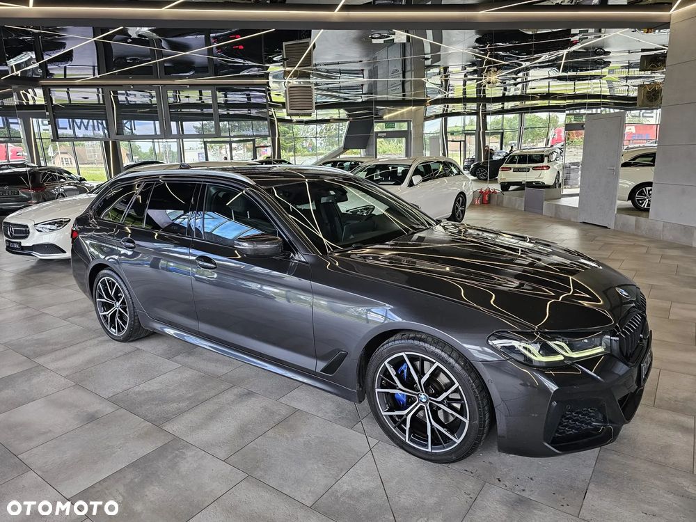 BMW Seria 5 520d xDrive M Sport Edition - 12