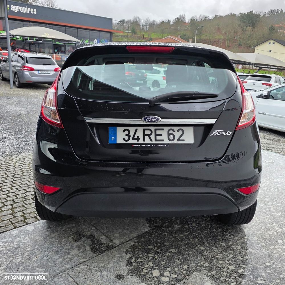 Ford Fiesta 1.5 TDCi Titanium - 10