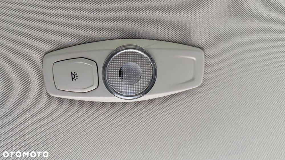Ford Mondeo - 27