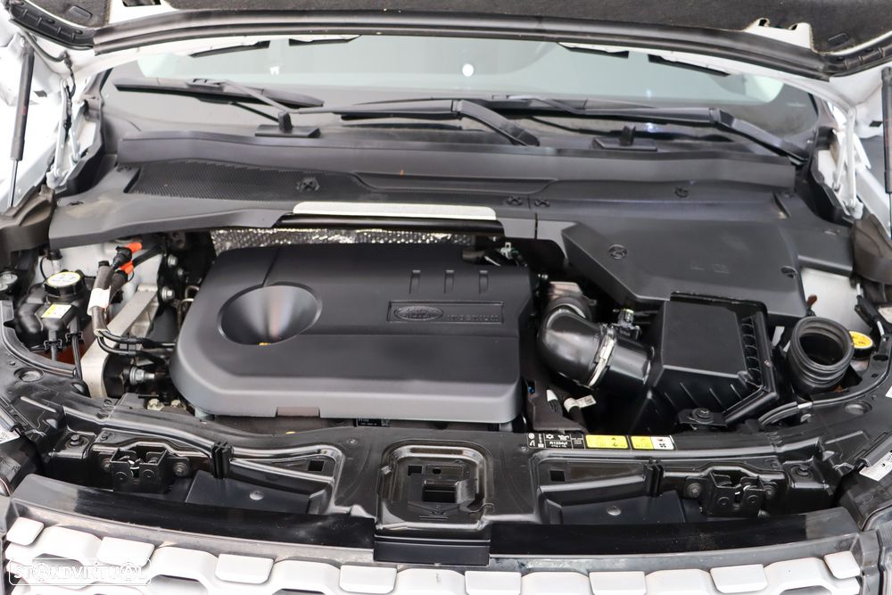 Land Rover Discovery Sport P300e Dynamic SE - 37