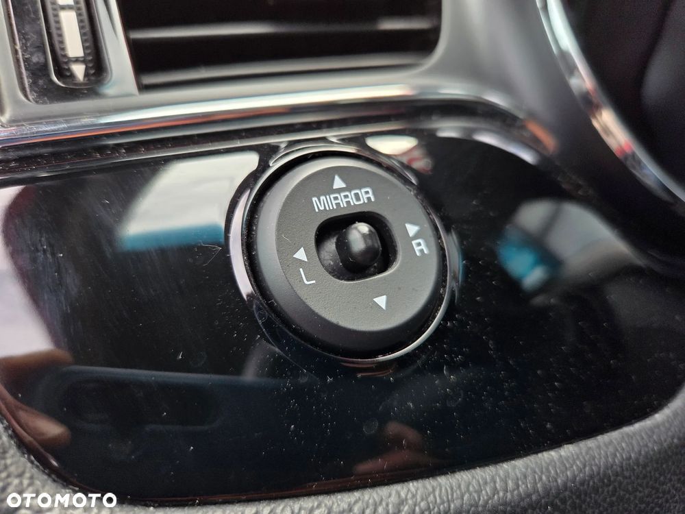 Kia Ceed 1.6 CRDi 136 ISG Platinum Edition - 36