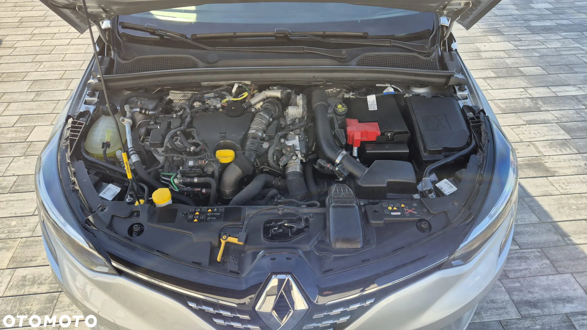 Renault Clio BLUE dCi 100 EVOLUTION - 11