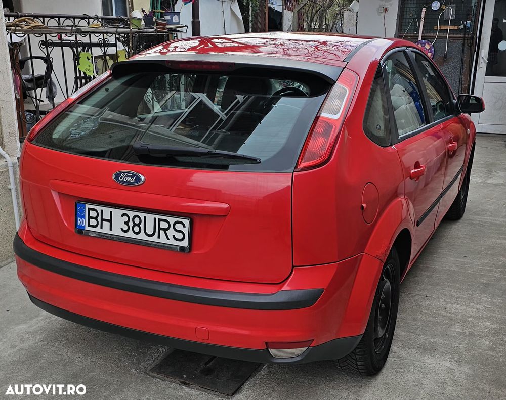 Ford Focus 1.6 TDCi Trend - 9