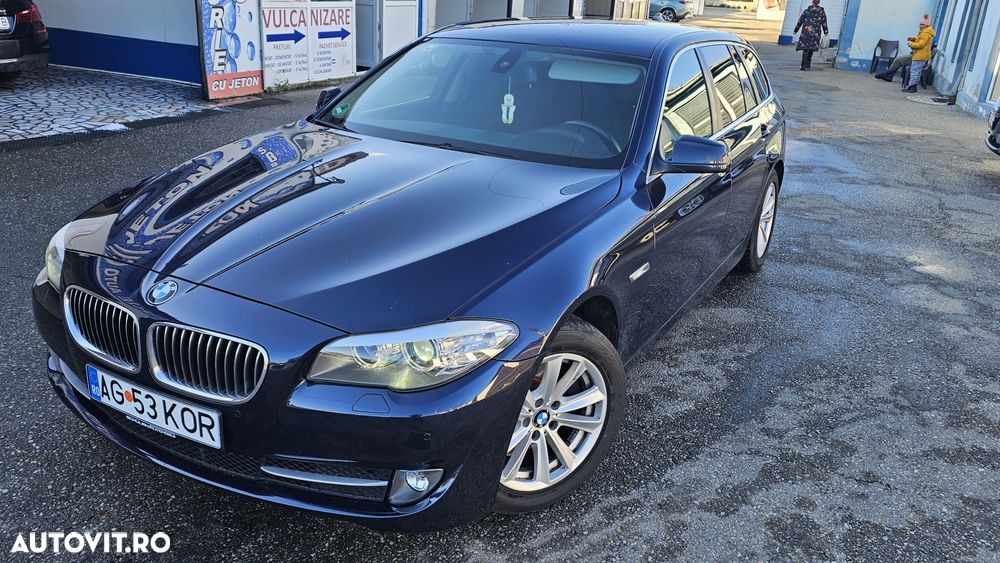 BMW Seria 5 520d Touring - 17
