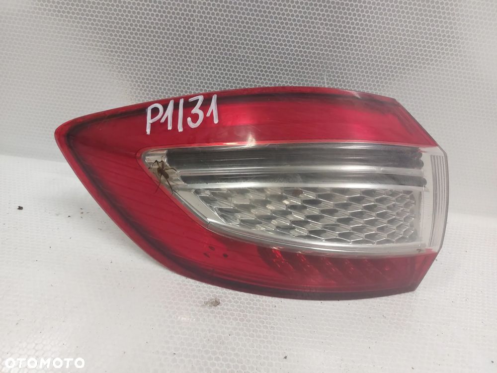 .  LAMPA TYL TYLNA LEWA FORD MONDEO MK4 KOMBI - 1