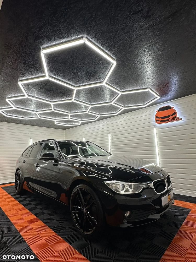 BMW Seria 3 320d xDrive Luxury Line - 9