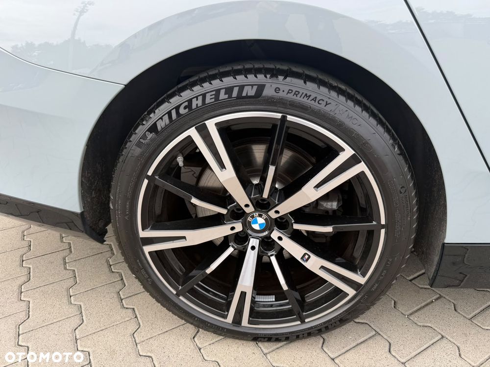 BMW Seria 5 540d xDrive mHEV M Sport - 15