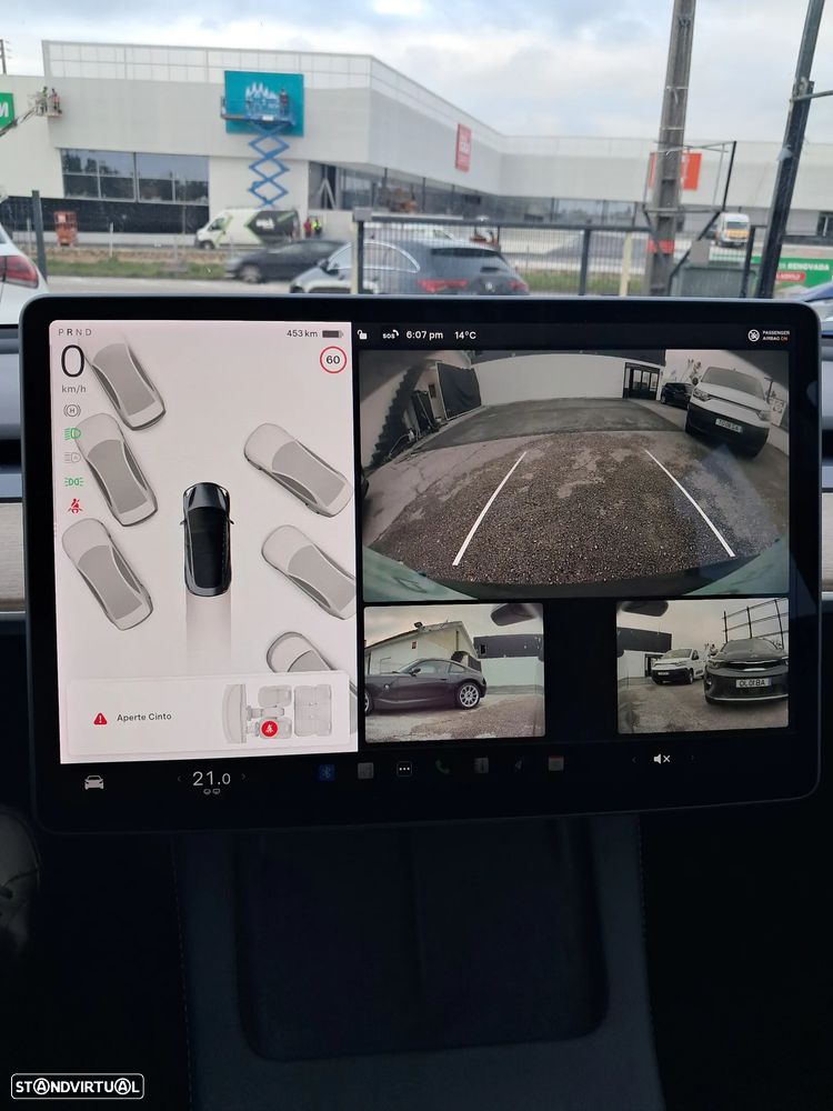 Tesla Model 3 Long-Range Dual Motor AWD - 16