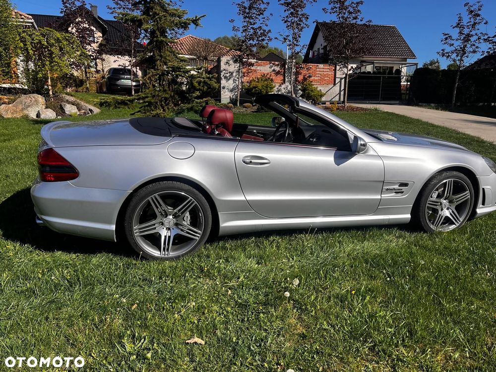 Mercedes-Benz SL 63 AMG - 7