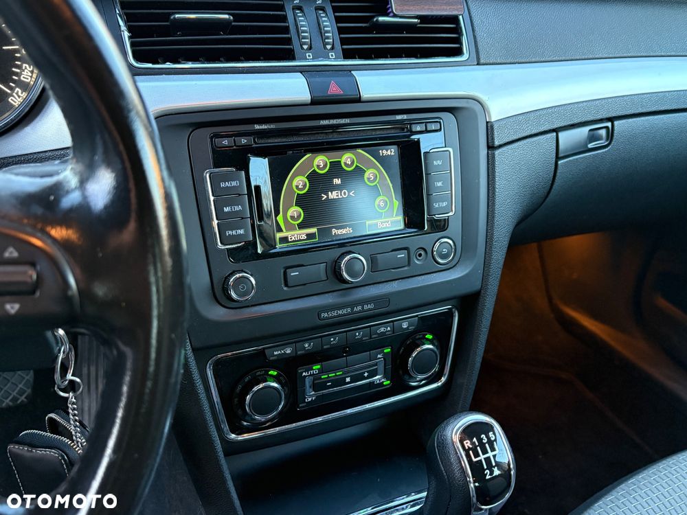 Skoda Superb 1.6 TDI Comfort - 6