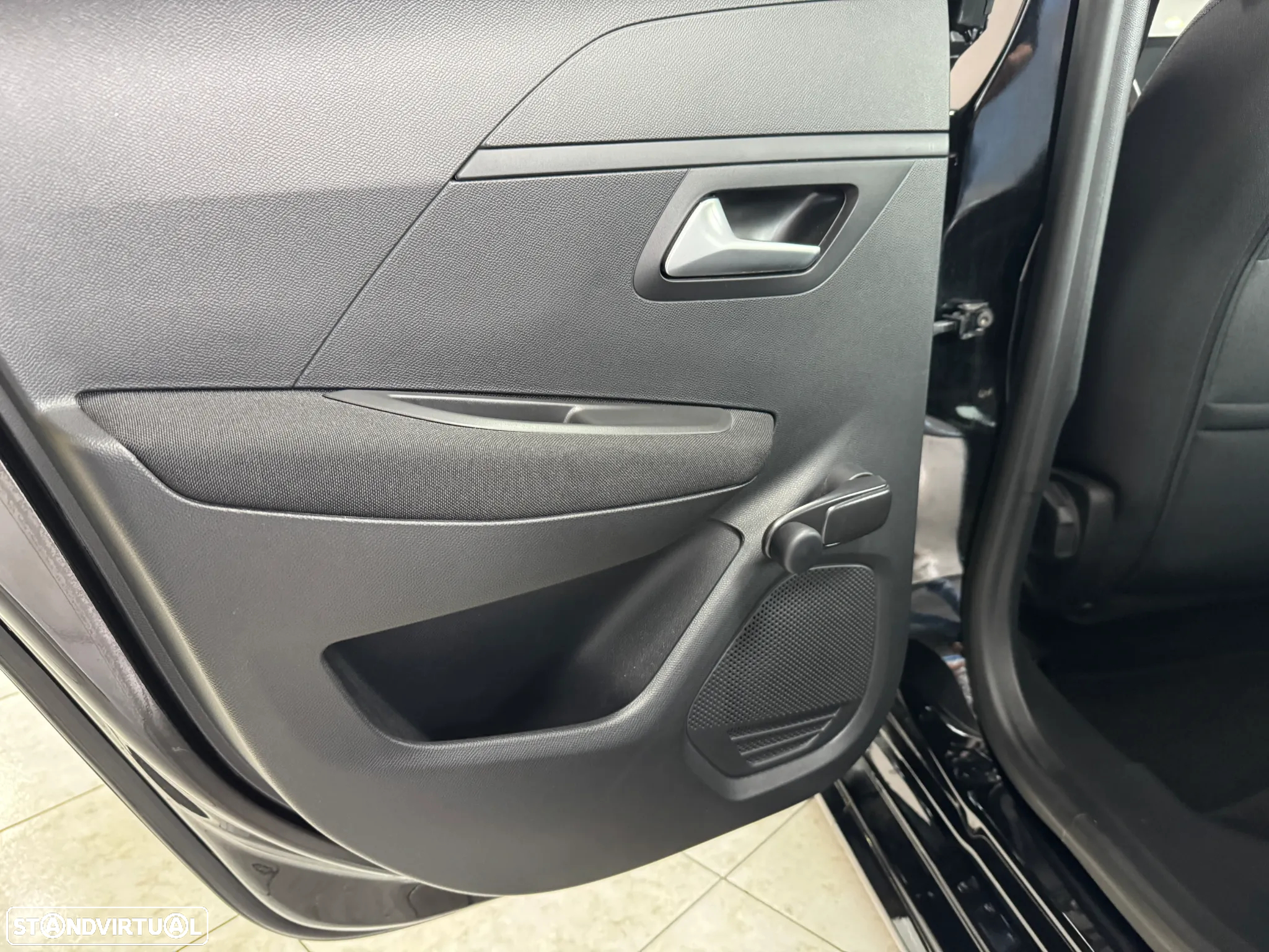 Peugeot e-208 50 kWh Active - 8