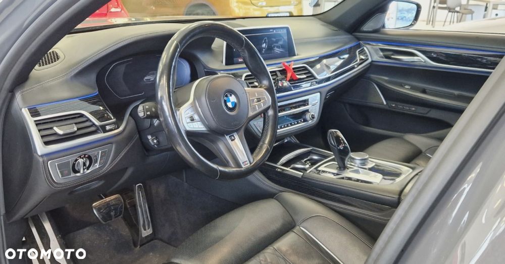BMW Seria 7 740d xDrive mHEV sport - 7