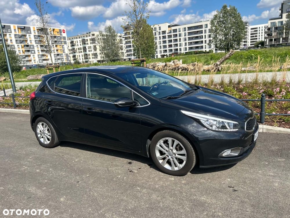 Kia Ceed 1.6 CRDi L - 2