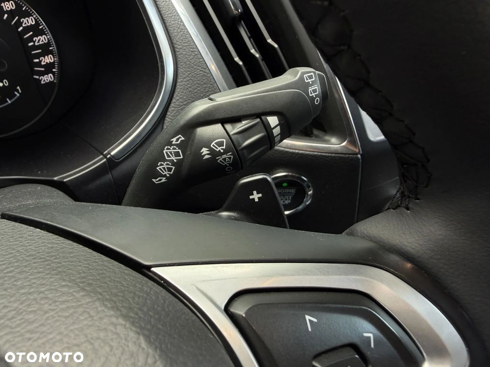 Ford S-Max 2.0 EcoBoost Titanium - 26