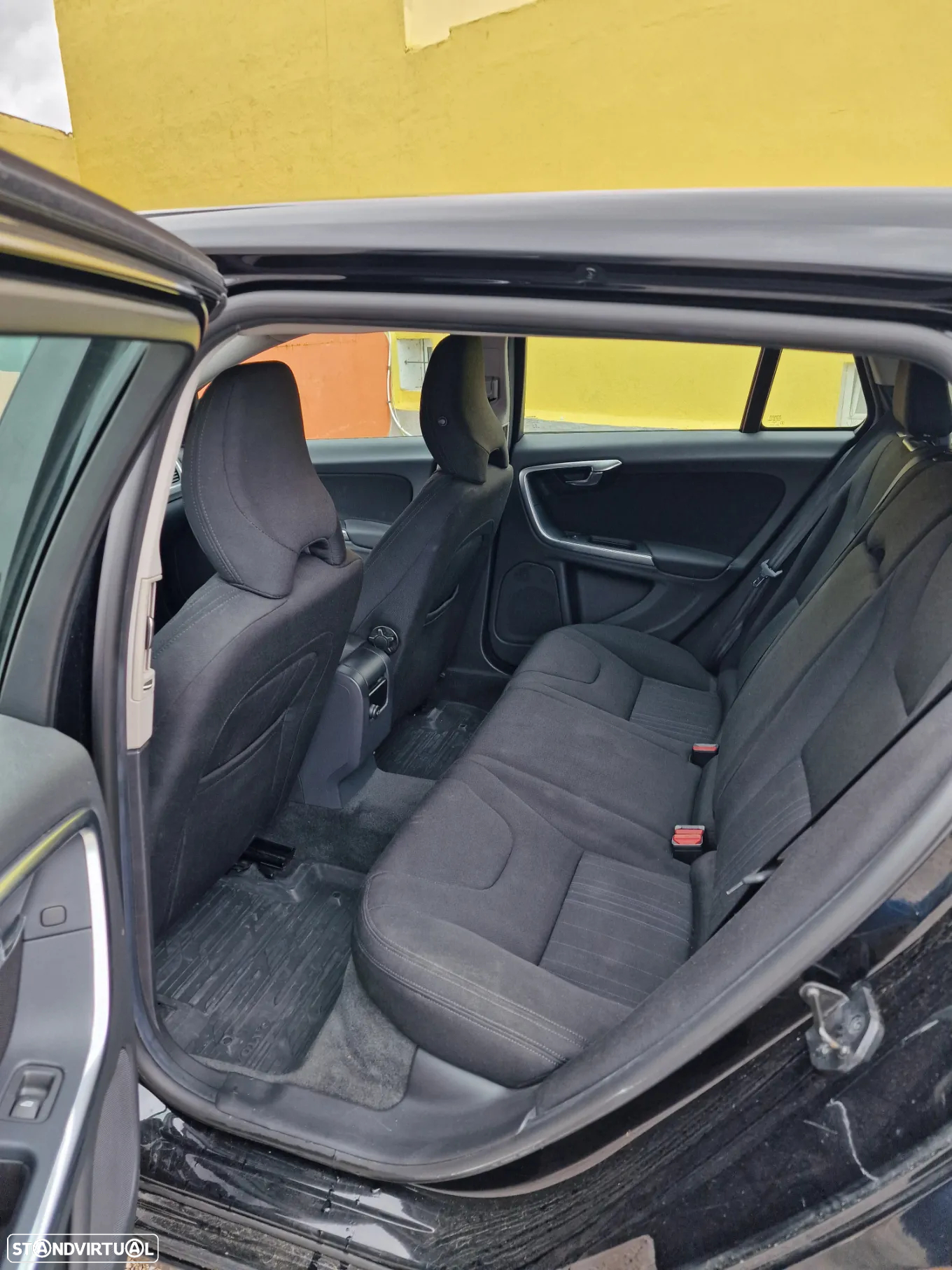 Volvo V60 1.6 D2 Drive Kinetic Start/Stop - 12