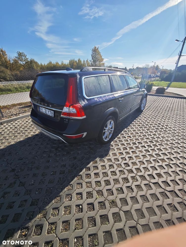 Volvo XC 70 T5 AWD Dynamic Summum - 4