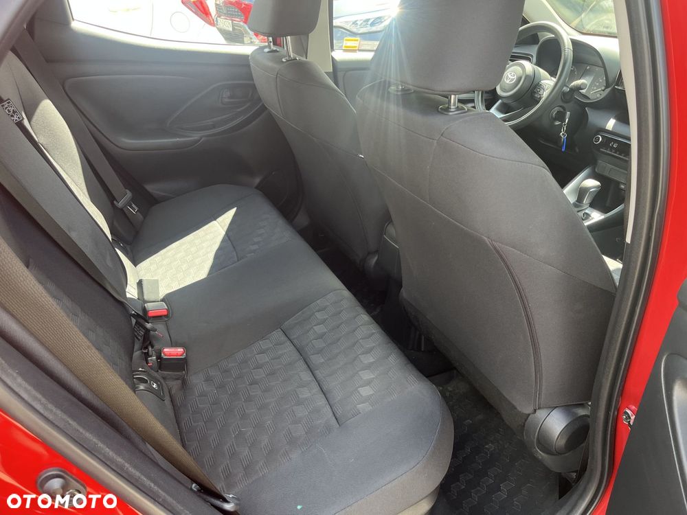 Toyota Yaris - 19
