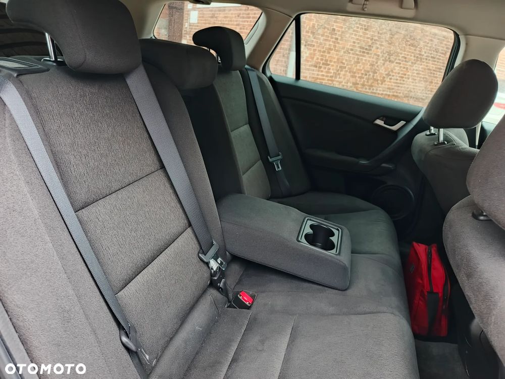 Honda Accord 2.2d Elegance - 27