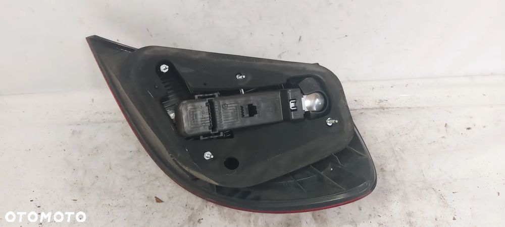 .  TYL TYLNA LAMPA LEWA MERCEDES W203 COUPE - 3