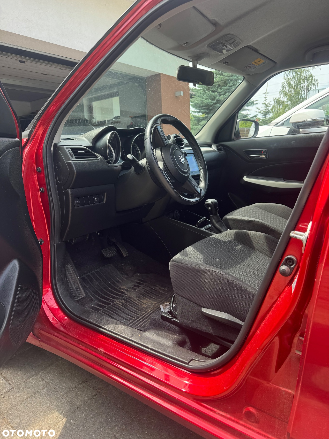 Suzuki Swift 1.2 Premium Plus CVT - 7