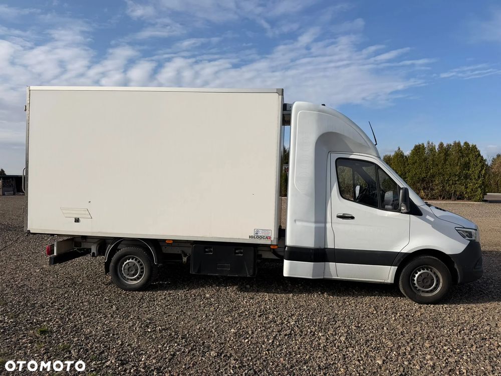 Mercedes-Benz SPRINTER - 3