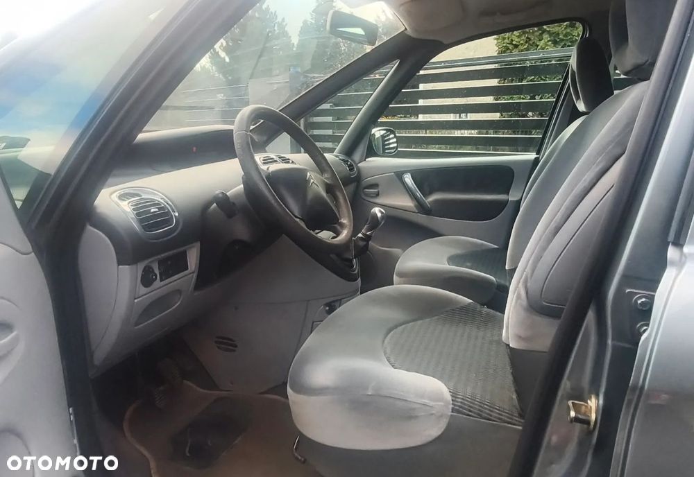 Citroën Xsara Picasso - 24