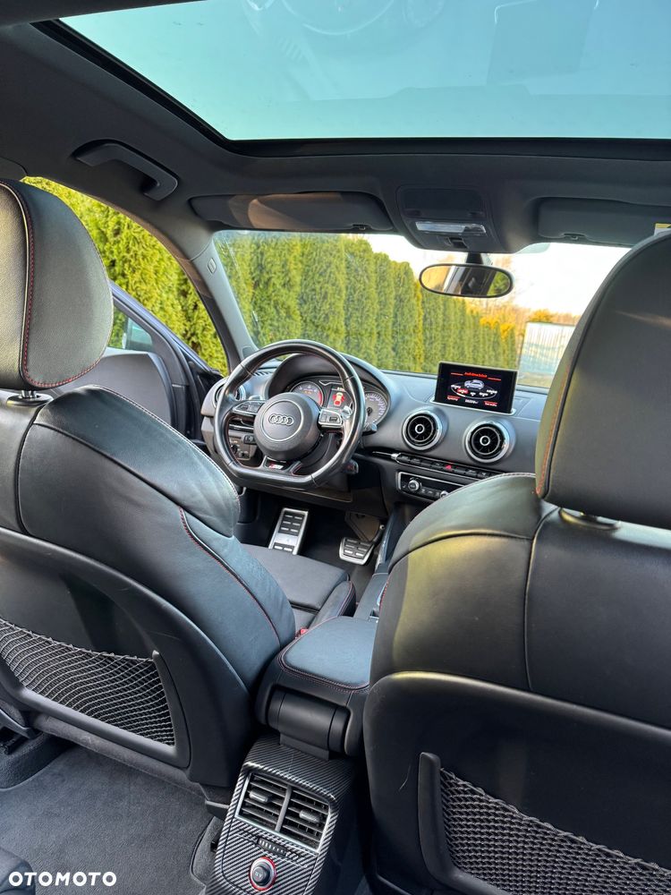 Audi S3 S tronic - 21