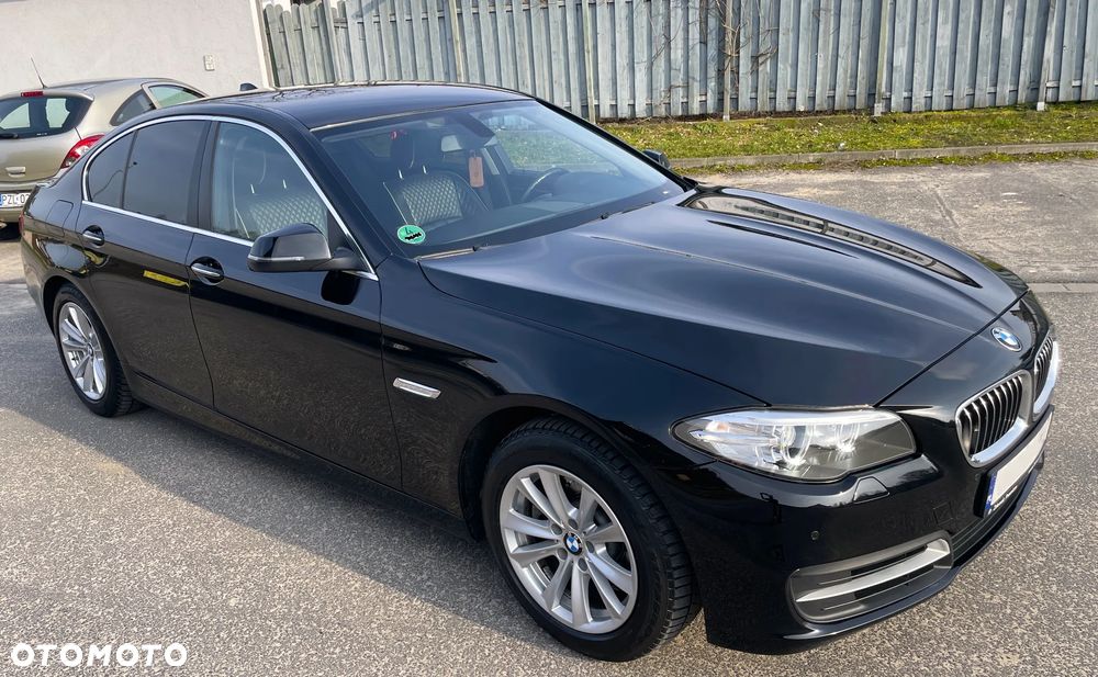 BMW Seria 5 518d Luxury Line - 4