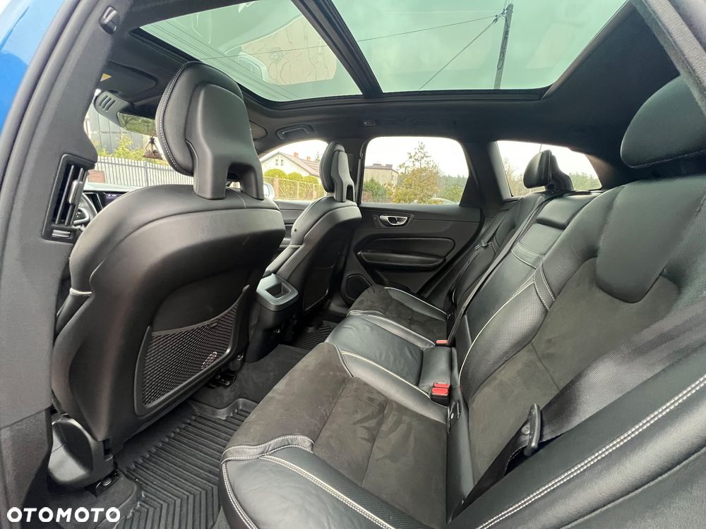 Volvo XC 60 T5 AWD Geartronic RDesign - 7