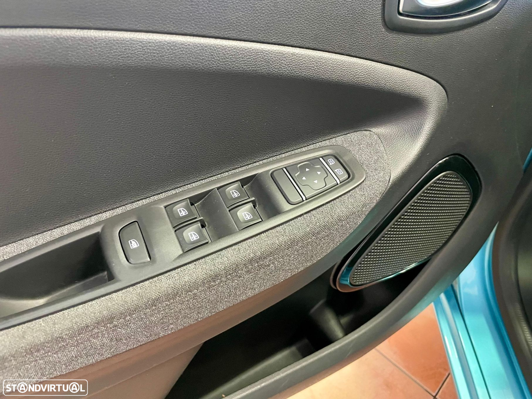 Renault Zoe (c/ Bateria) Limited 50 - 13