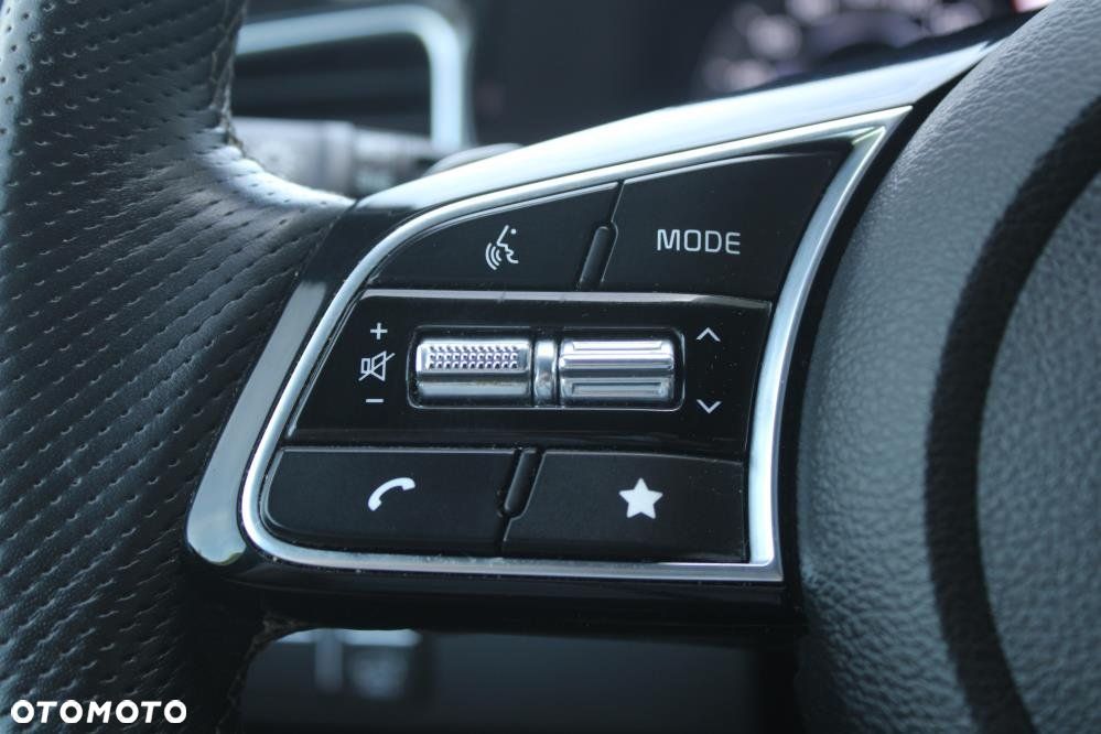 Kia XCeed - 29