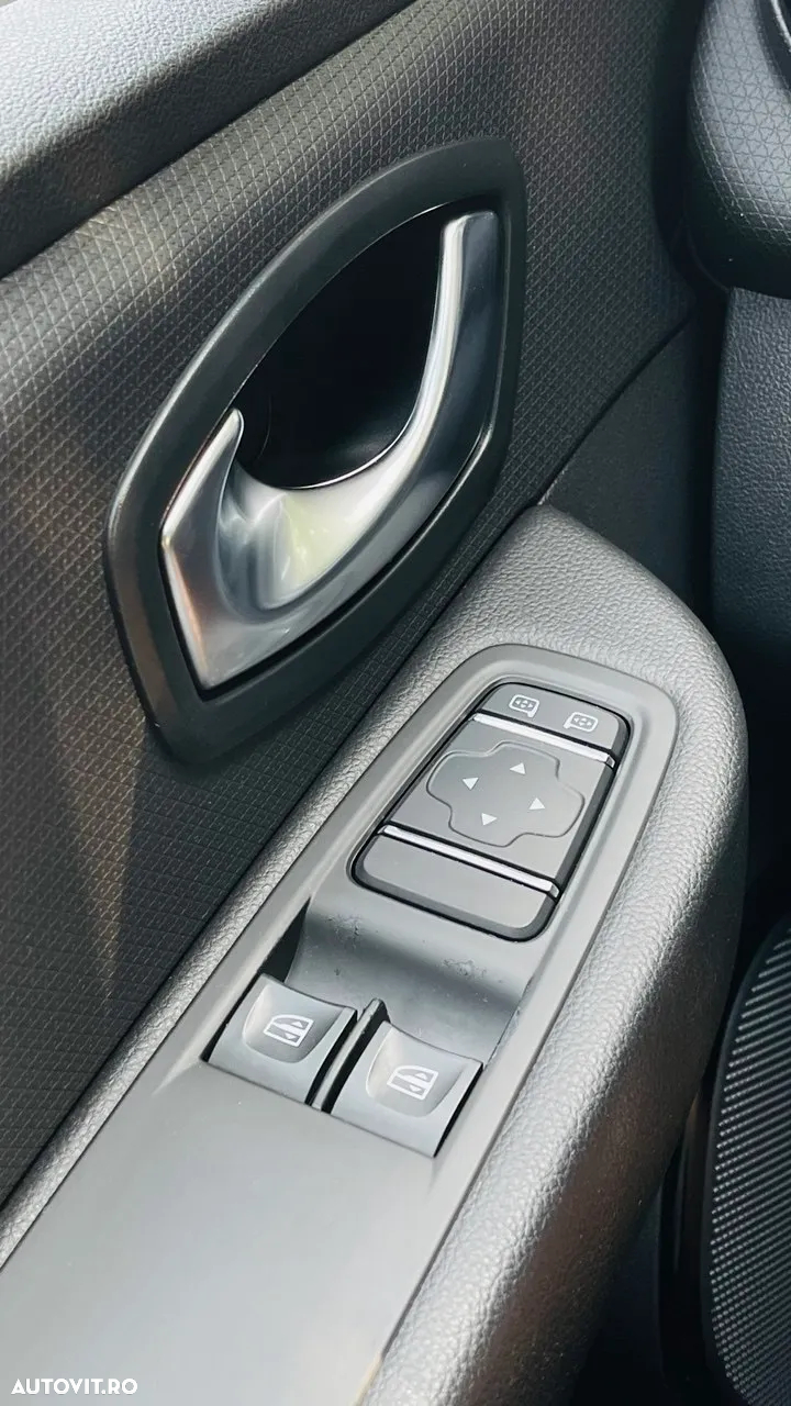 Renault Clio IV dCi Zen - 18