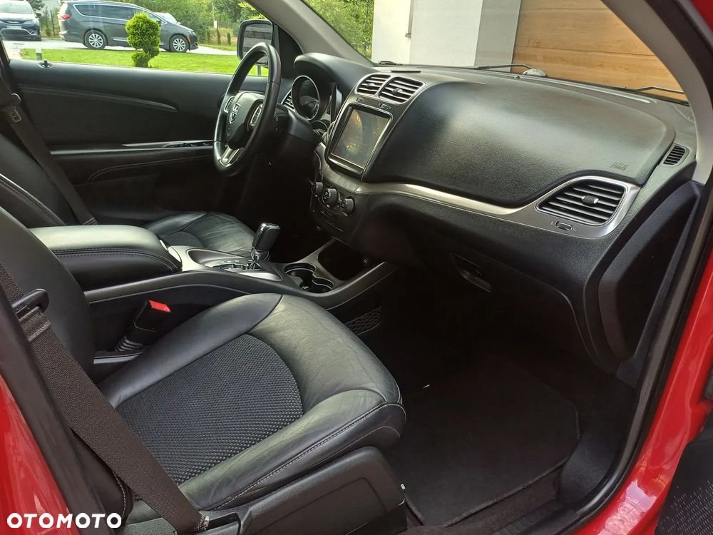 Dodge Journey - 10