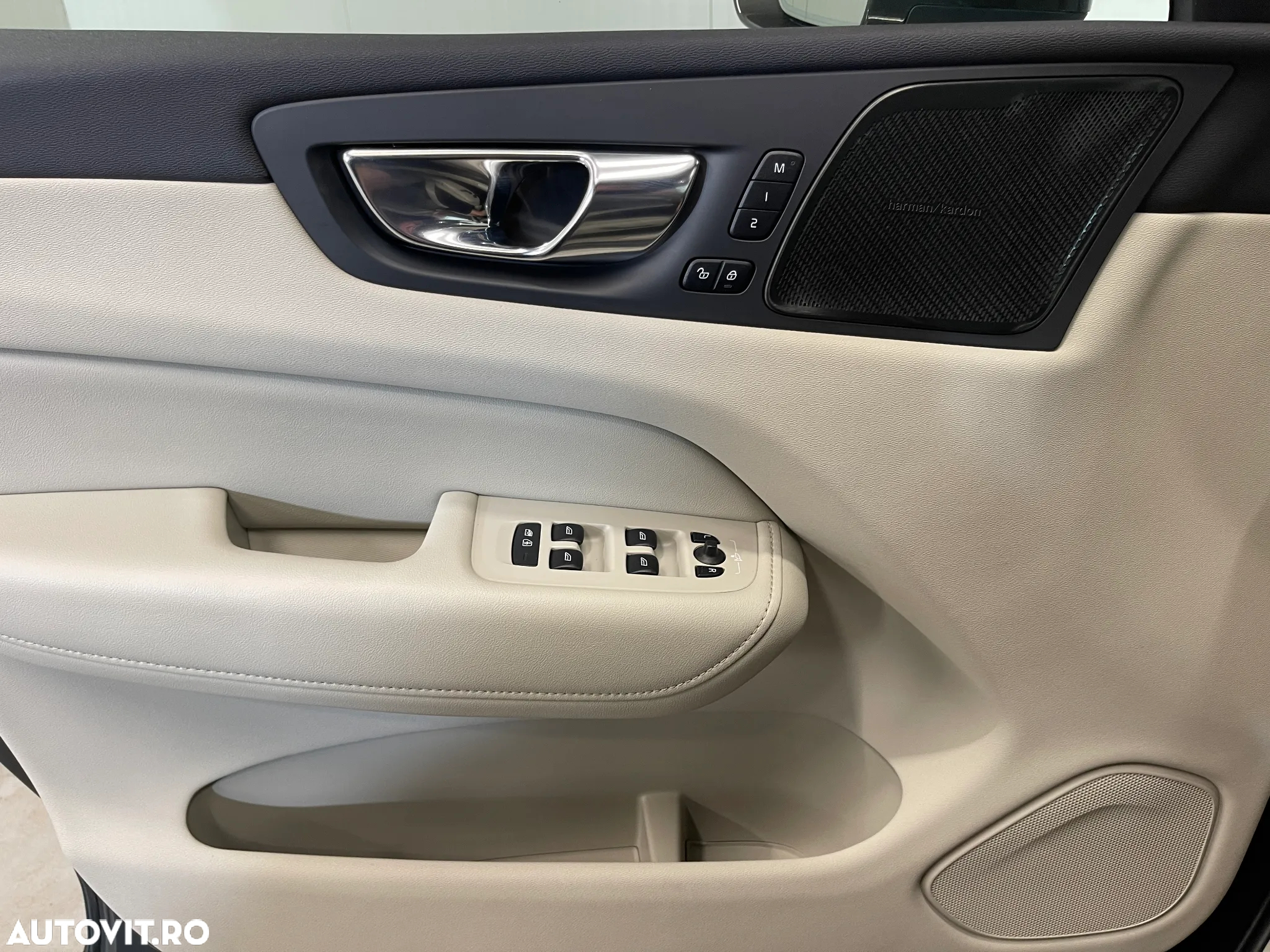 Volvo XC 60 Recharge T8 Twin Engine eAWD Inscription - 27