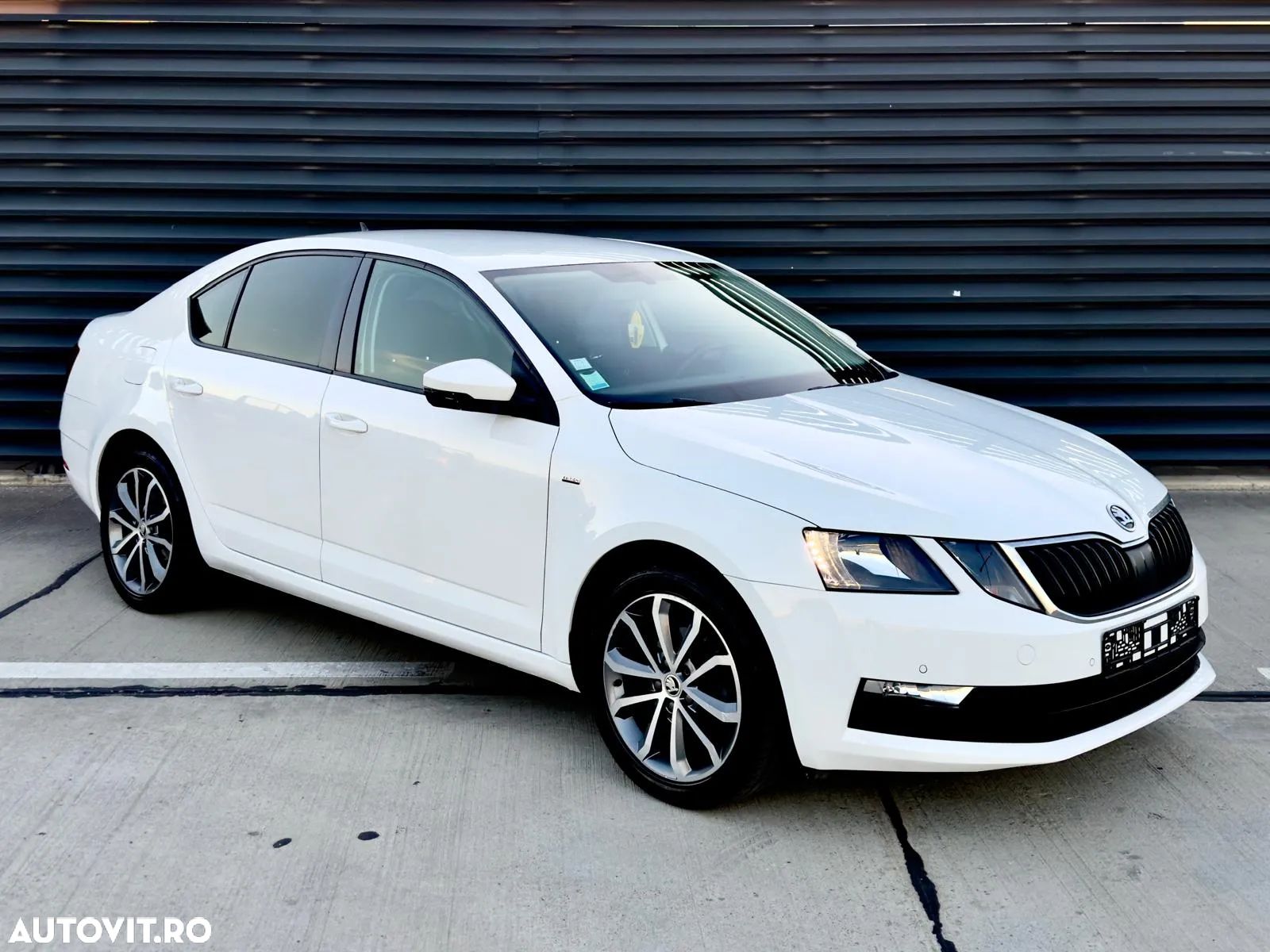 Skoda Octavia - 2