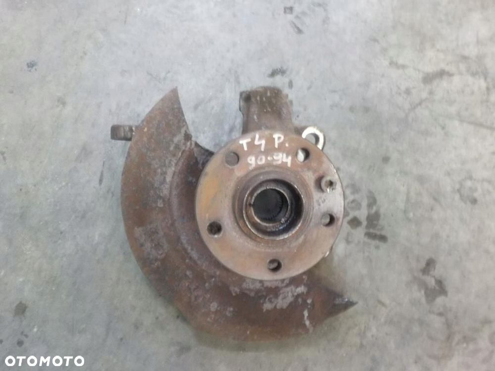 VW T4 90-95 PIASTA ZWROTNICA PRAWA PRAWY PRZÓD