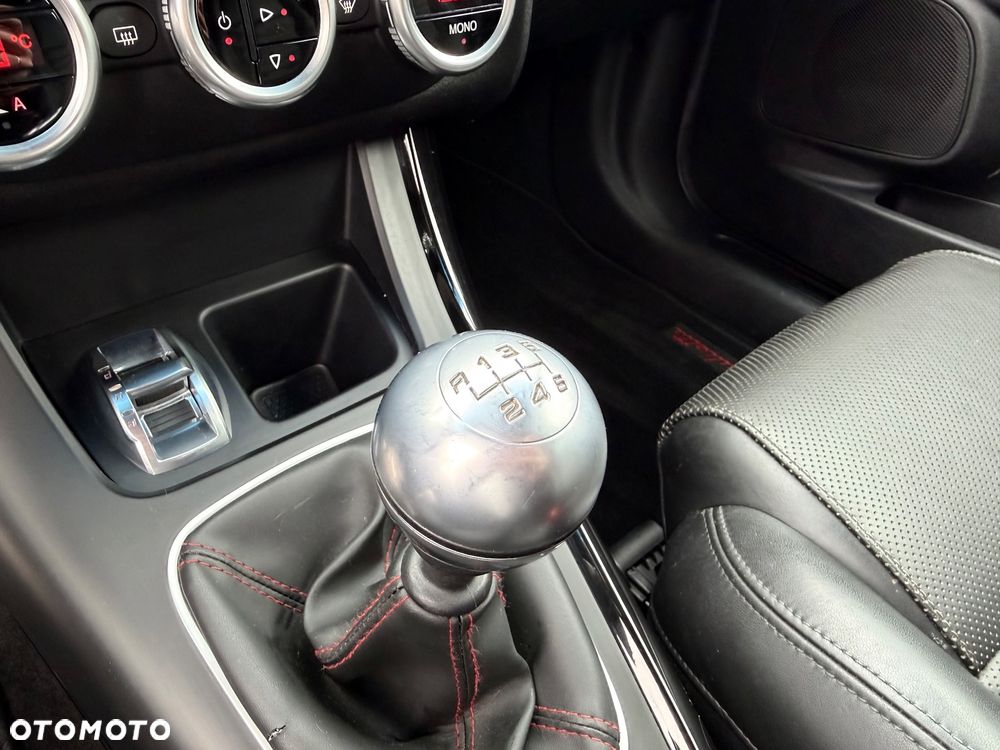 Alfa Romeo Giulietta 1.4 TB 16V Multiair Turismo - 18